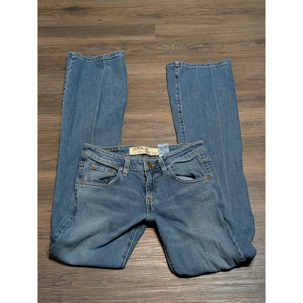 Levis 518 Superlow Bootcut Jeans Y2K 2000s Low Rise Juniors 3 Long Medium Wash